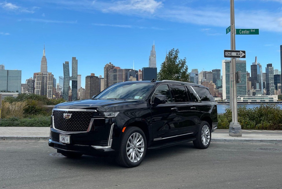Why Premium Limousine Services Are a Smart Investment for Today’s Businesses